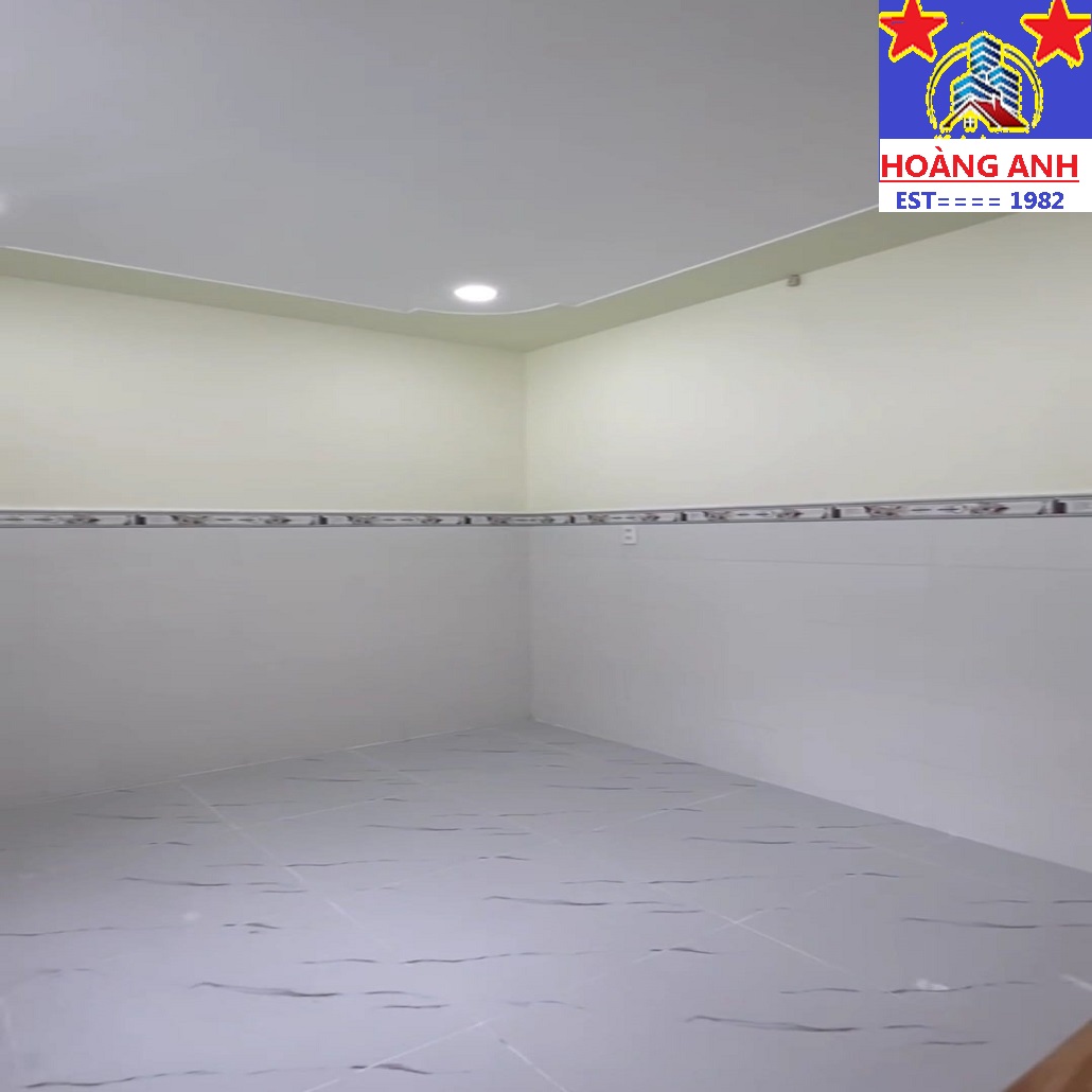 BÁN GẤP NHÀ MẶT PHỐ TẠI ĐƯỜNG NGUYỄN DUY TRINH, QUẬN 2 _ 2 TẦNG 3 PN _ 82 m2 ( 5,5 x 14,8 ) - Ảnh 5